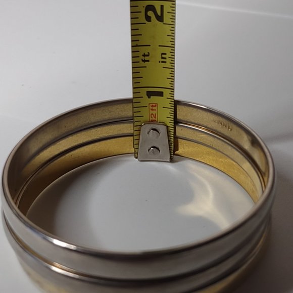 Set Of 3 Very Well Worn Vintage Monet Bangles - Picture 13 of 13